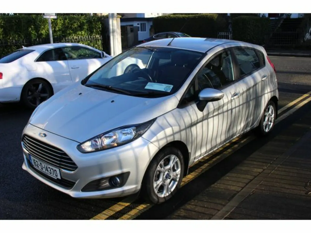 Ford Fiesta Zetec 1.25 60PS 5Dr Petrol - Image 4