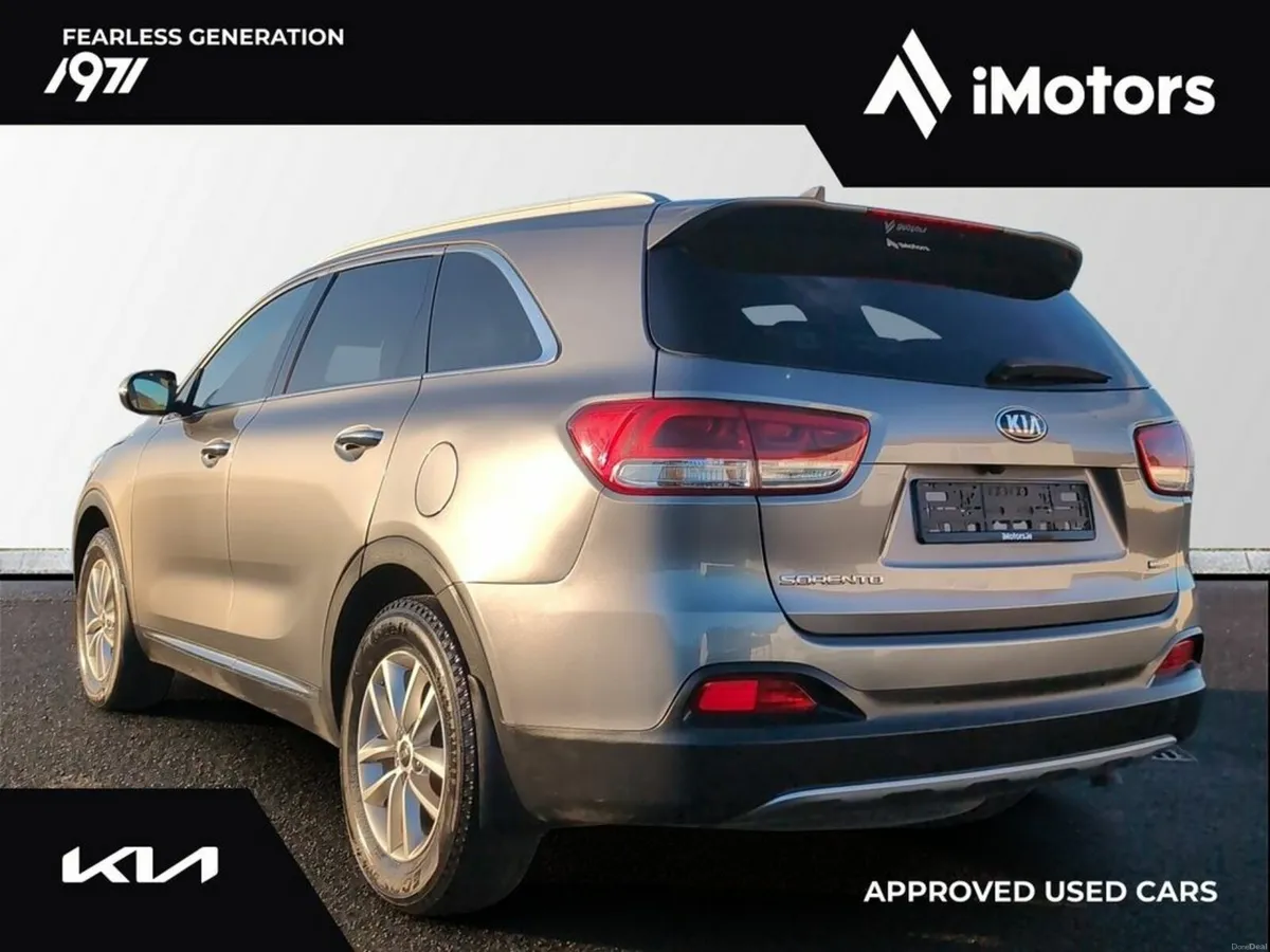 Kia Sorento Platinum 4X2 5DR - Image 2