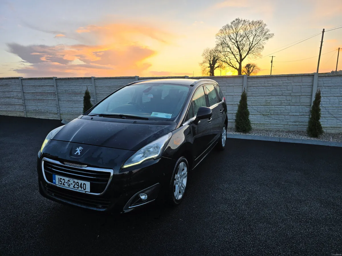 152 Peugeot 5008 7 seater Low miles - Image 1