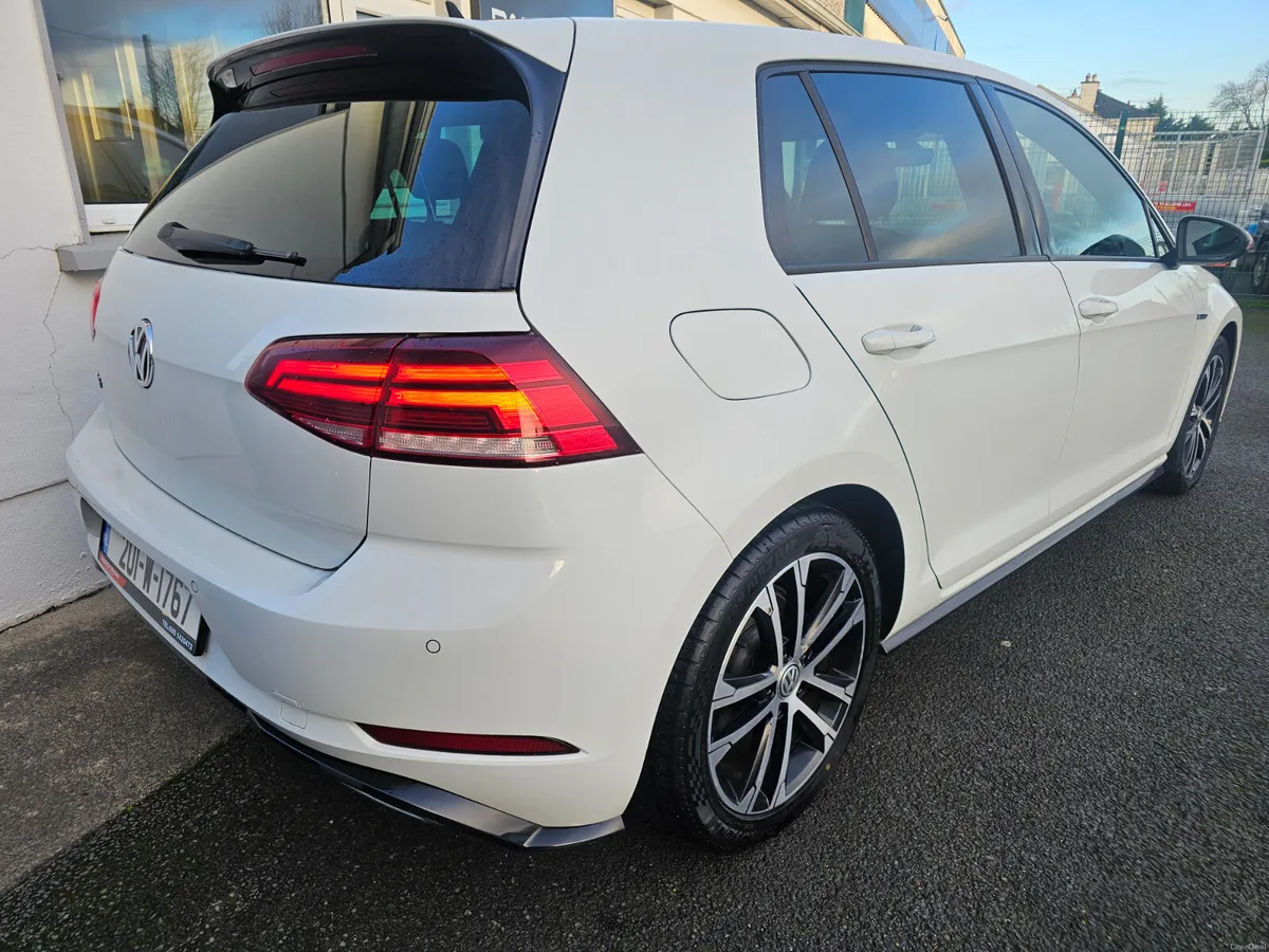 2020 Volkswagen Golf 2.0Tdi DSG R-Line 150Bhp - Image 3
