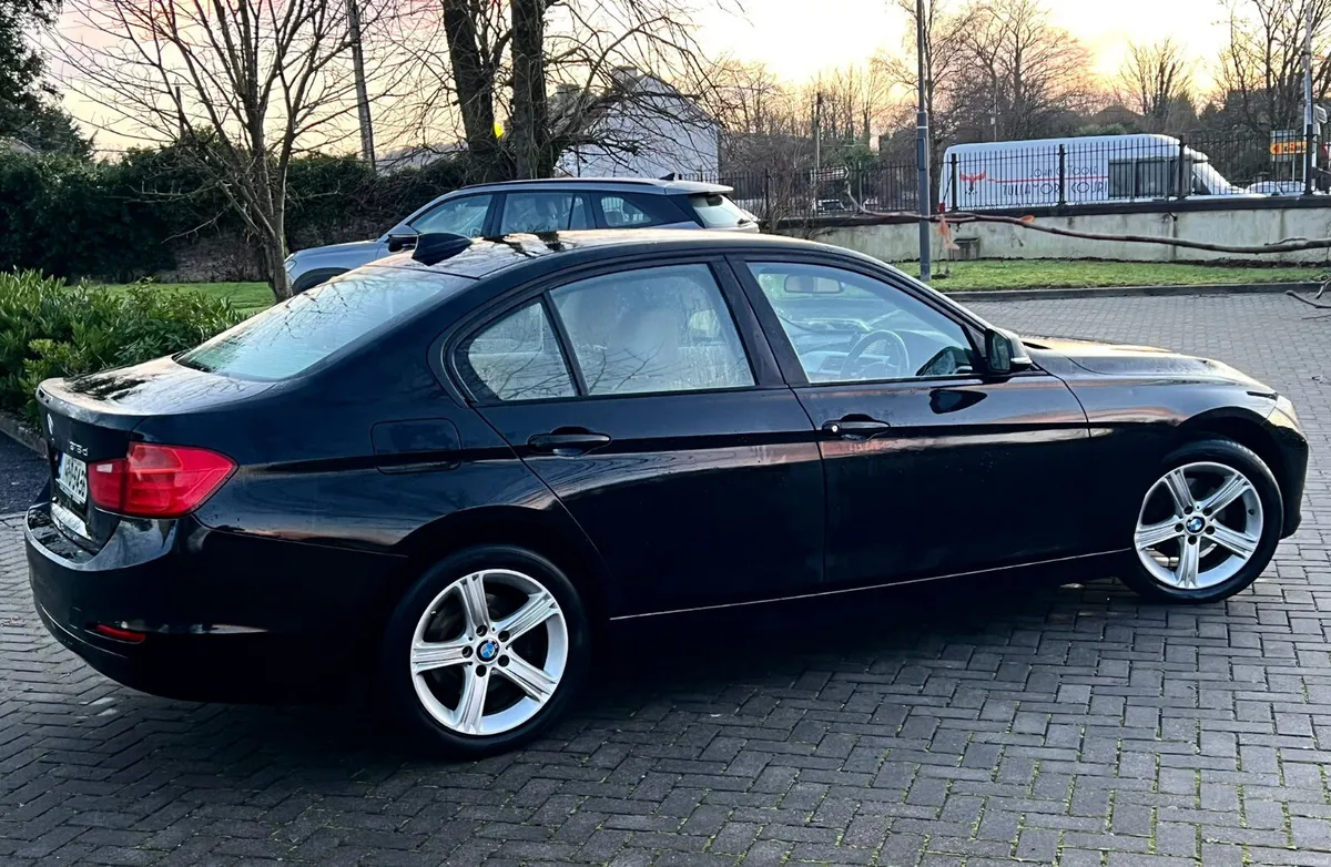 BMW 318D 2014 new nct 6/26 tax 4/26 - Image 2