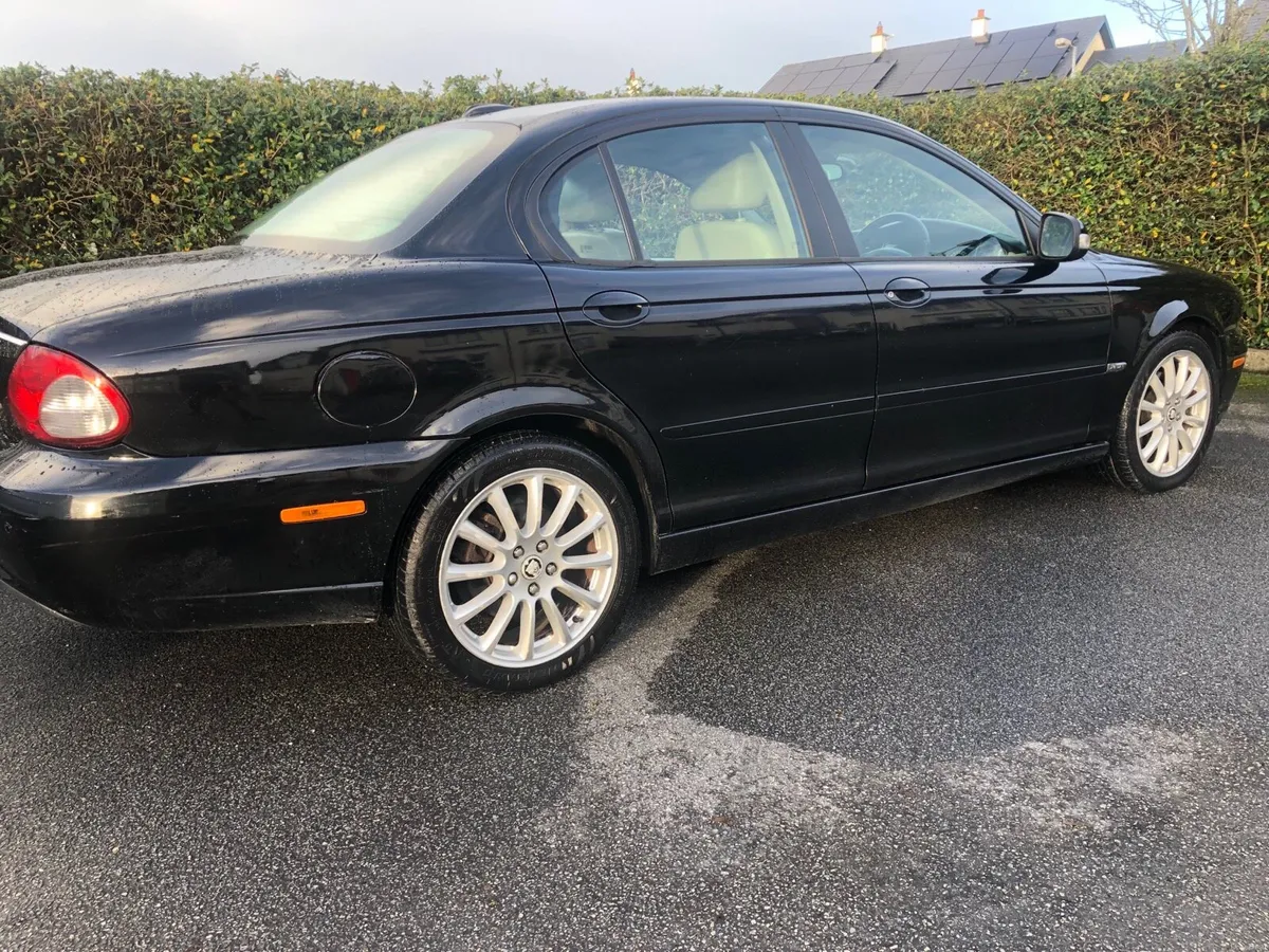 J A G U A R X TYPE 2.0 D NCT 27 -SOVEREIGNLY BE - Image 2