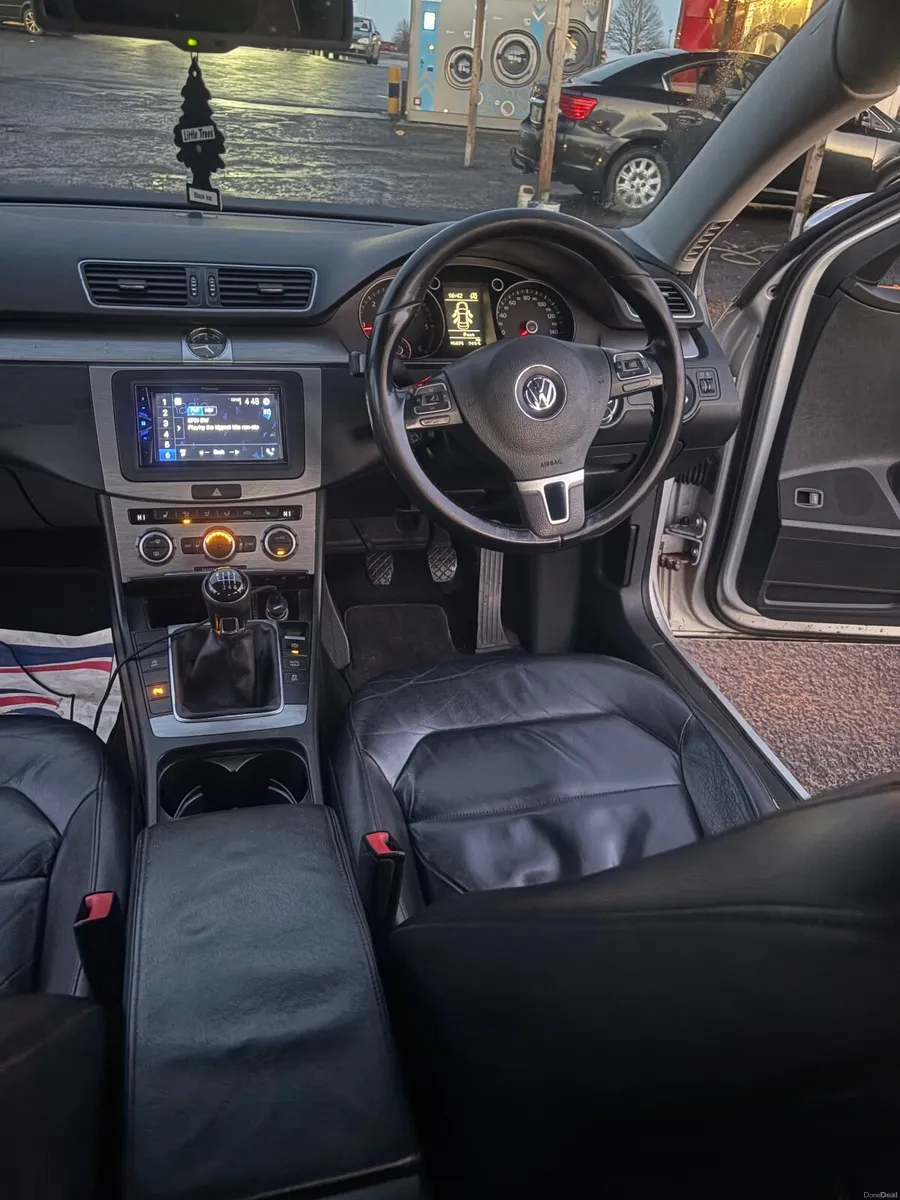 🦏 VW Passat 2Ltr executive bluemotion 🦏 - Image 3