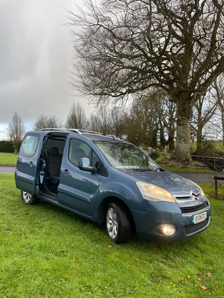 Citroen berlingo NCT 12/26 2010 - Image 4