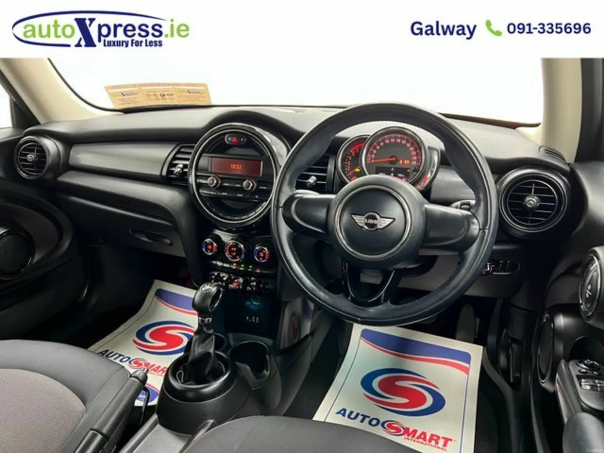 Mini Cooper 1.5 Automatic - Image 2