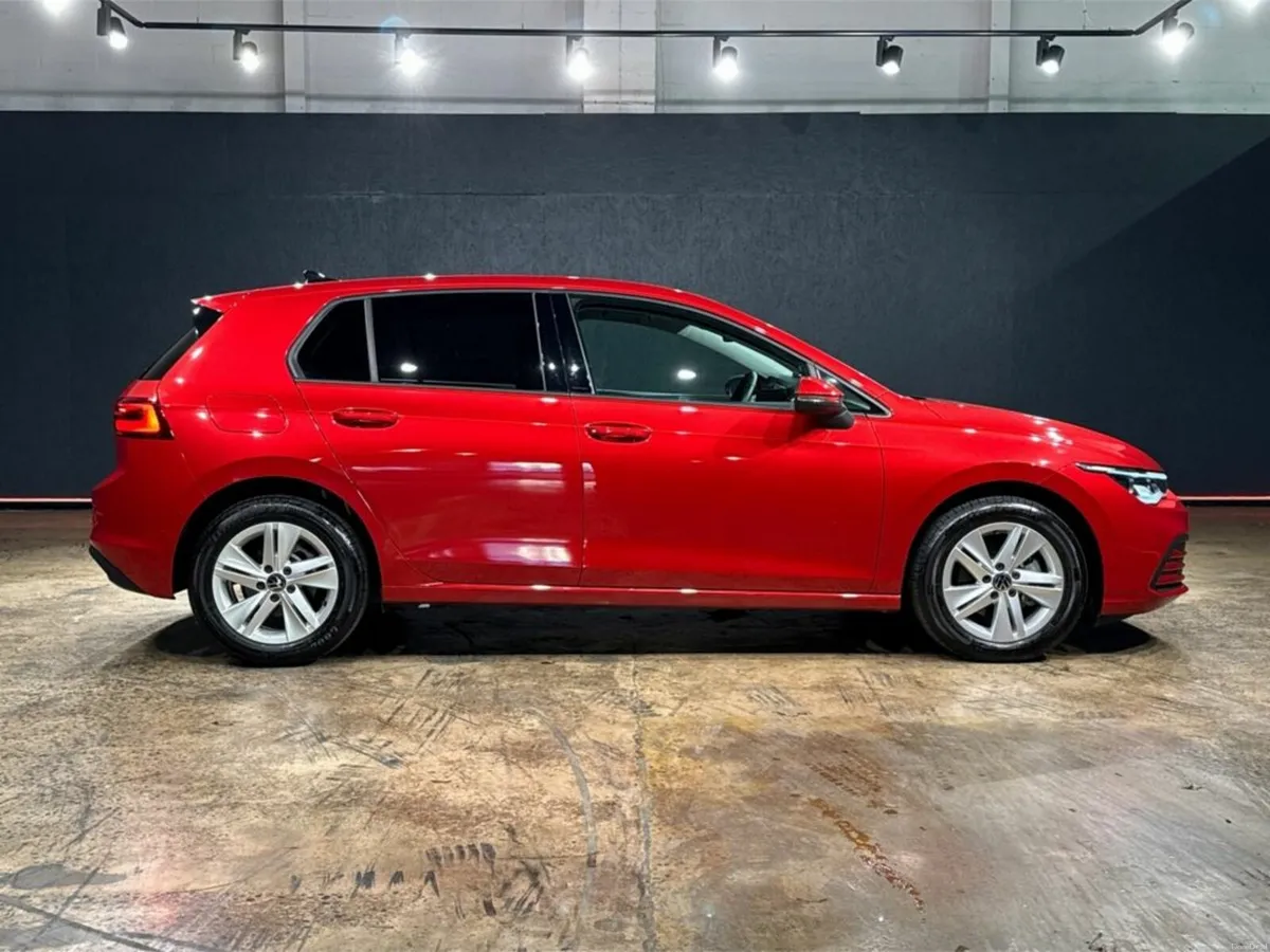 Volkswagen Golf ETSI ACTIVE - FACTORY ALLOYS - ADA - Image 3