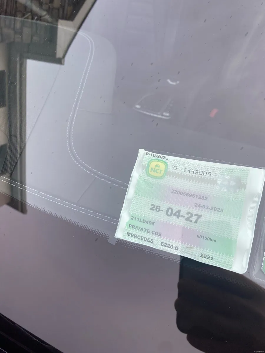 Mercedes E220d AMG Line - Image 4