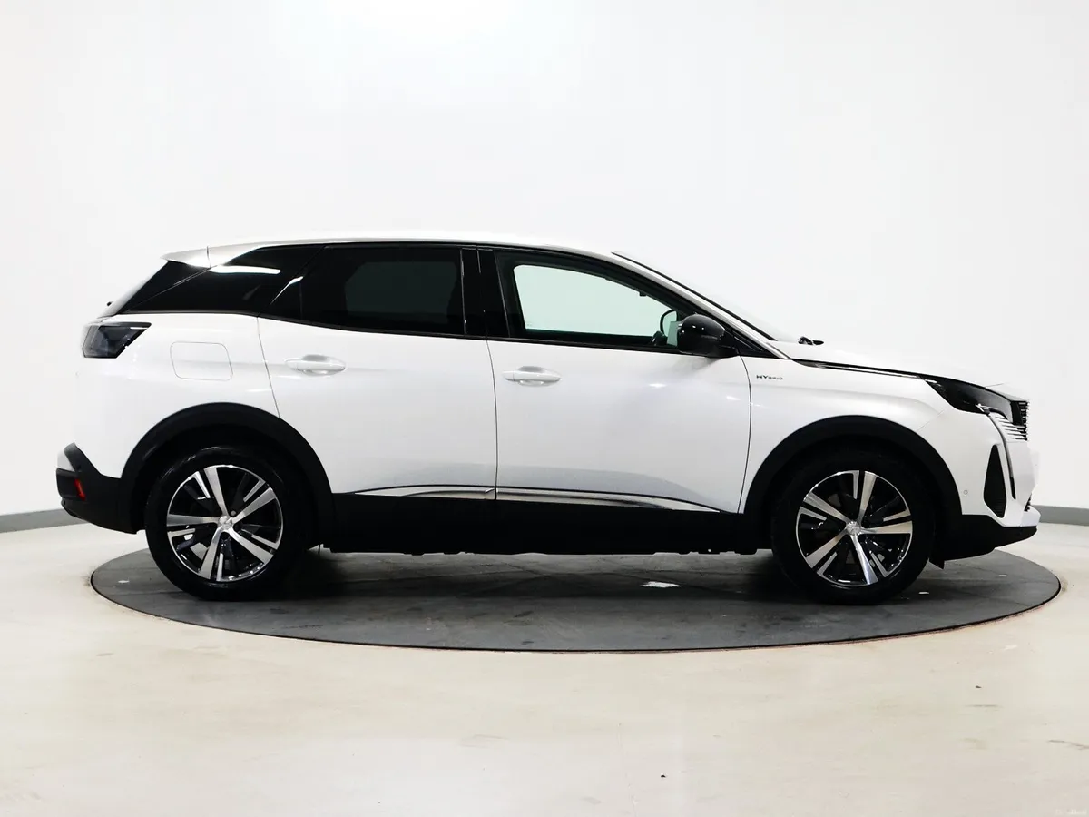 *96* 2022 Peugeot 3008 1.6 ALLURE AUTO - Image 3