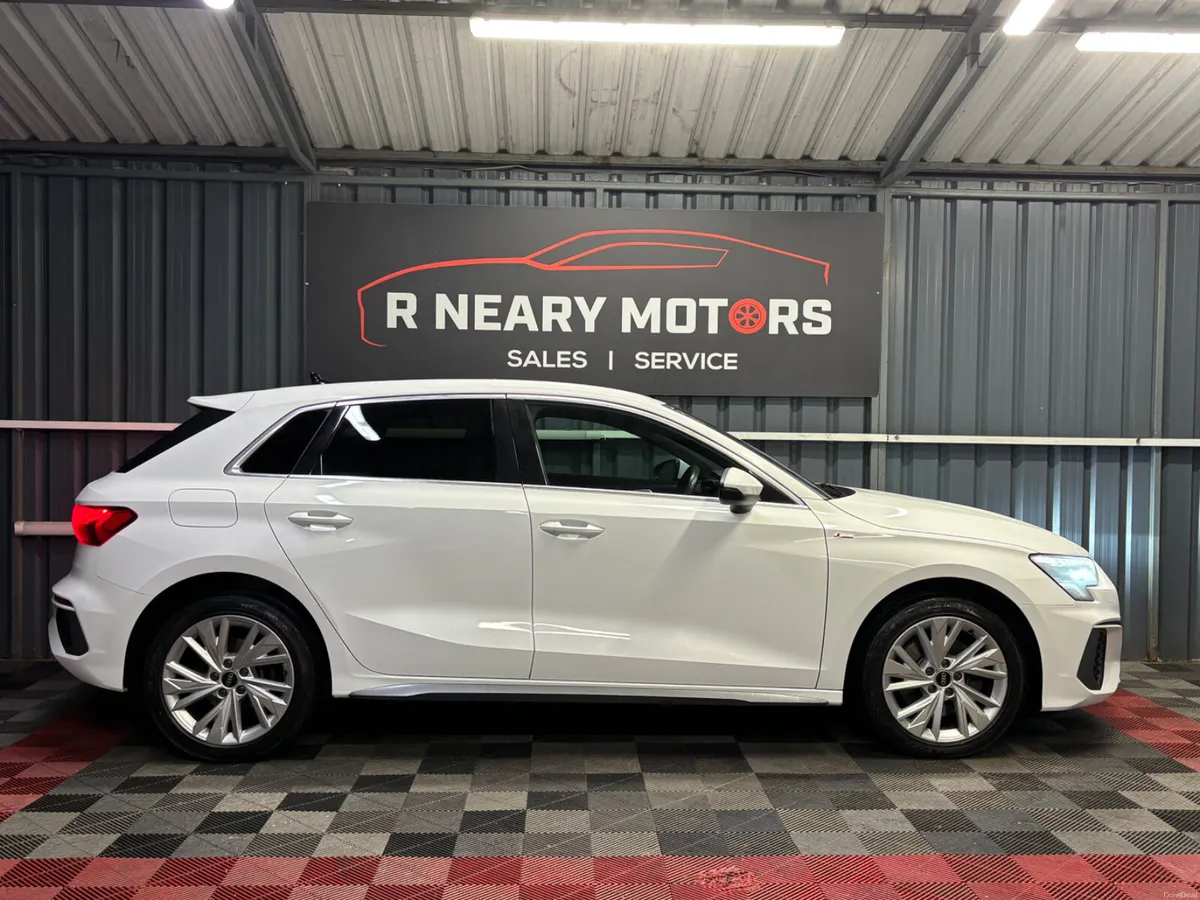 2021 211 Audi A3 40 TFSI e 204HP S Tronic S Line - Image 4