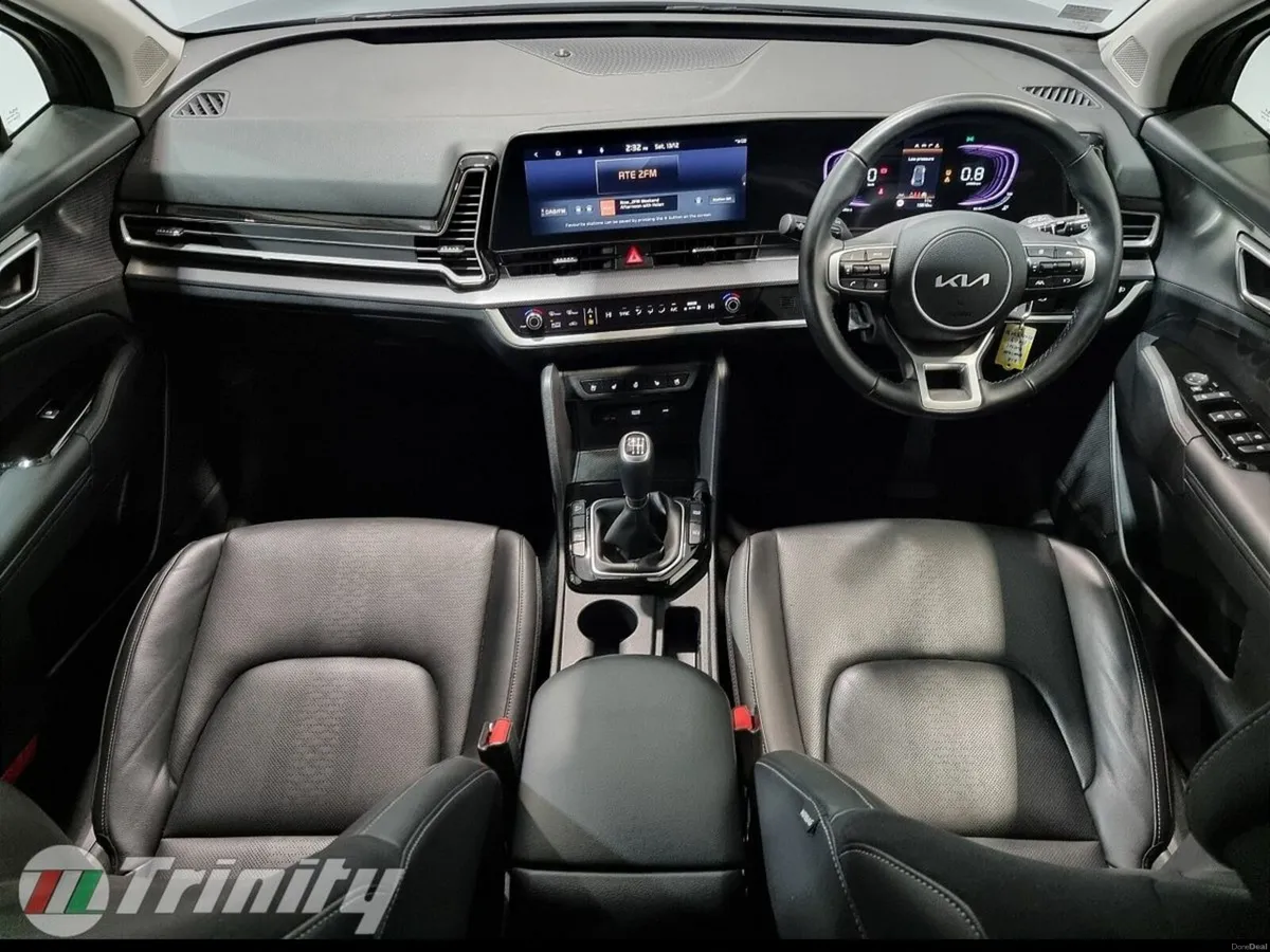 Kia Sportage ** K3 1.6 DIESEL ** STUNNING SUV ** H - Image 2