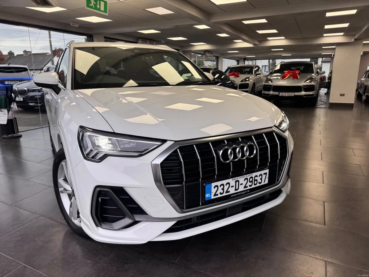 Audi Q3 2023 45 TSI Hybrid S-Line - Image 2