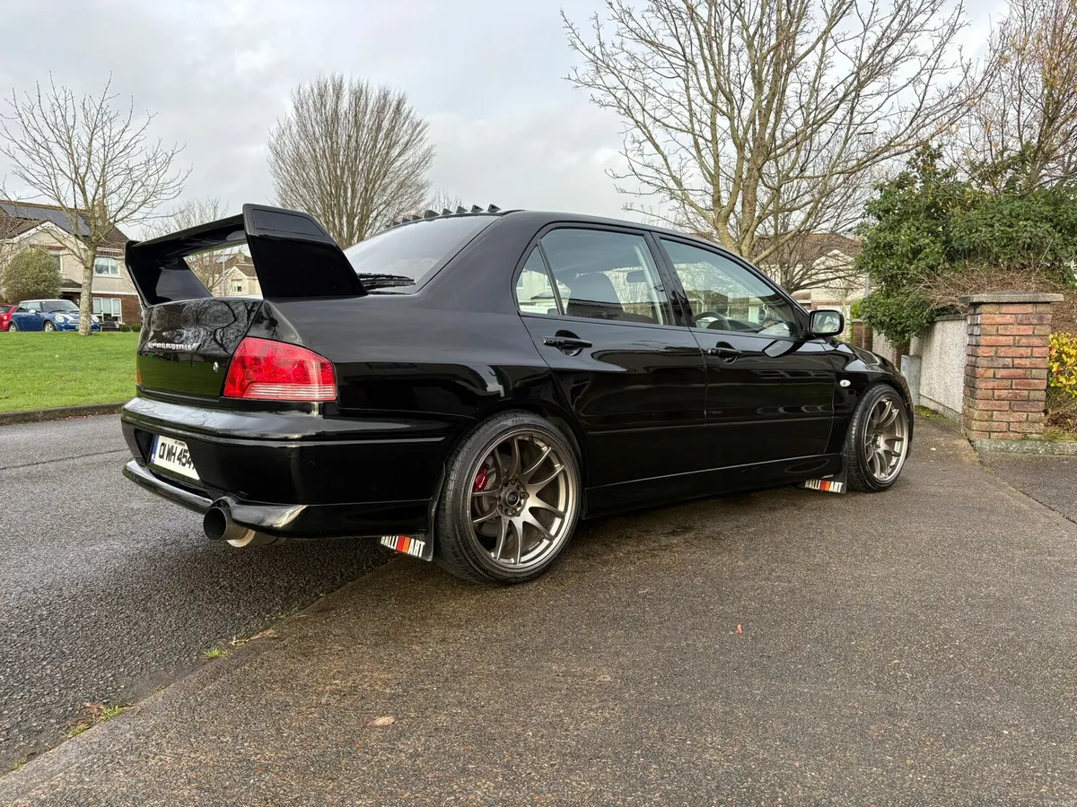 Mitsubishi evolution 7 - Image 3
