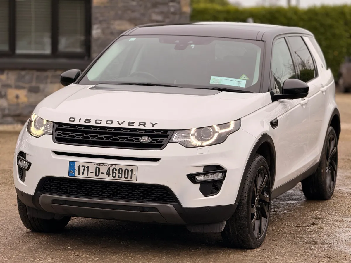 Land Rover Discovery Sport 2017 HSE AUTO LOW KM - Image 4