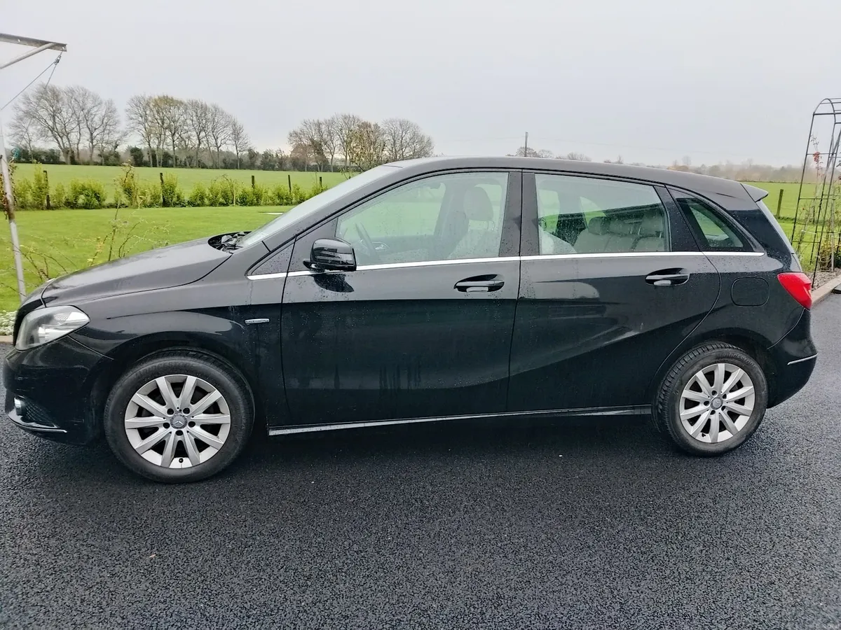 Mercedes-Benz B-Class 2013 - Image 3