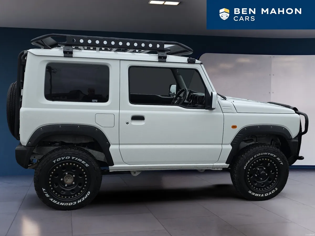 Suzuki Jimny 4WD Passenger - Image 6