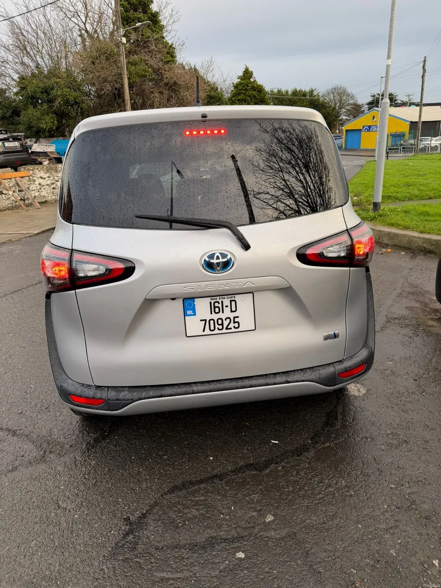 Toyota Sienta 2016 - Image 4