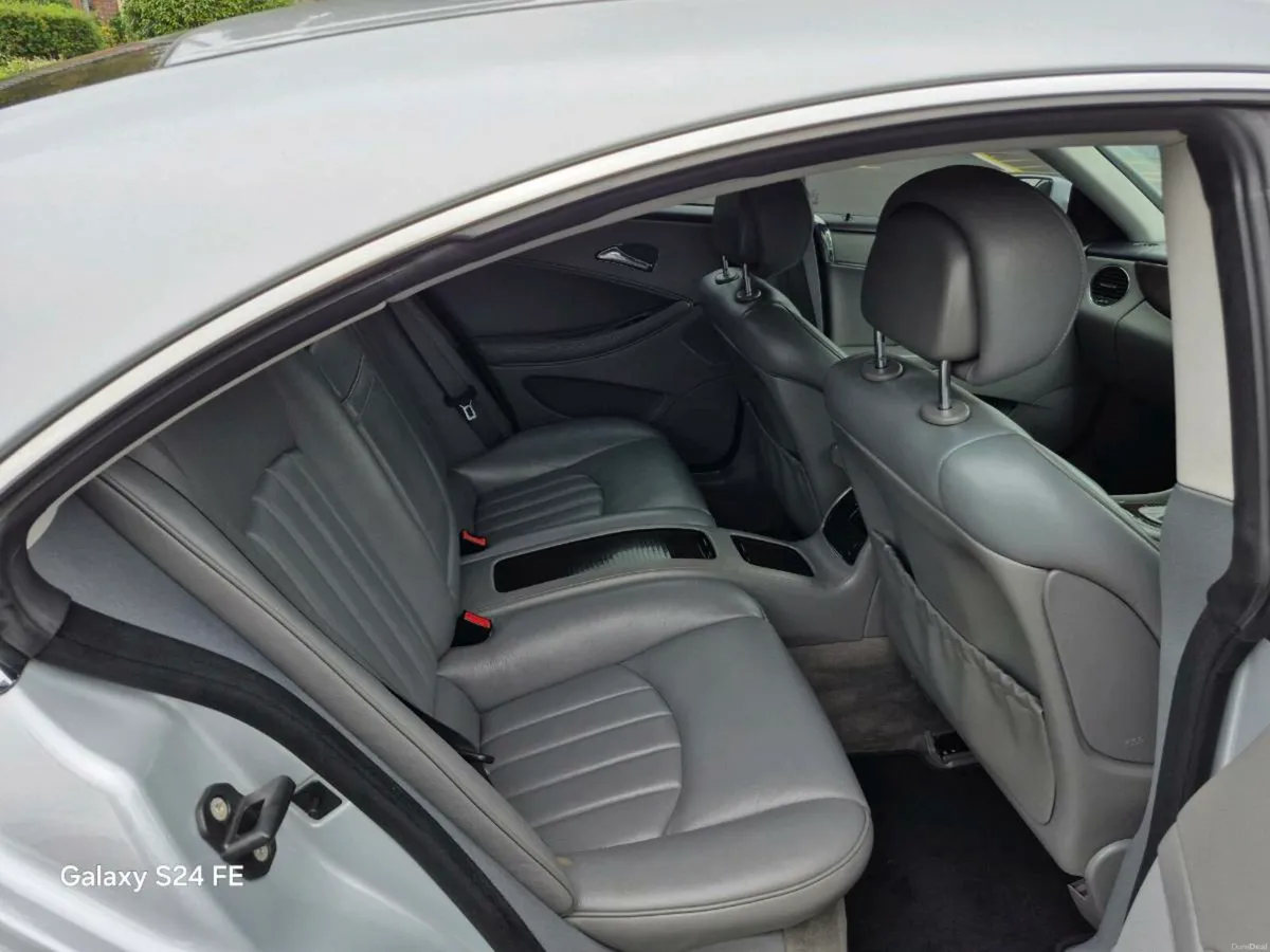 MERCEDES CLS272 bhp.it is also possible in exchang - Image 3