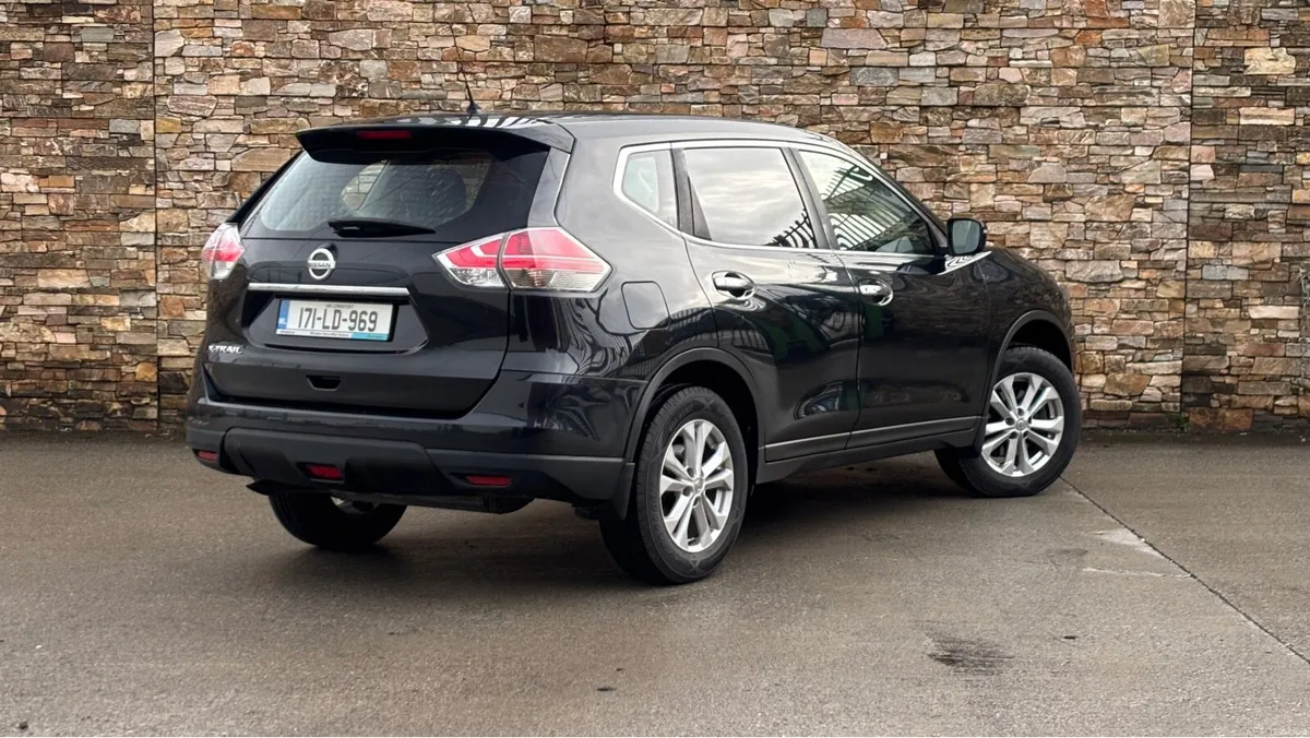 2017 Nissan X-Trail - 7 Seats - New NCT - Image 3
