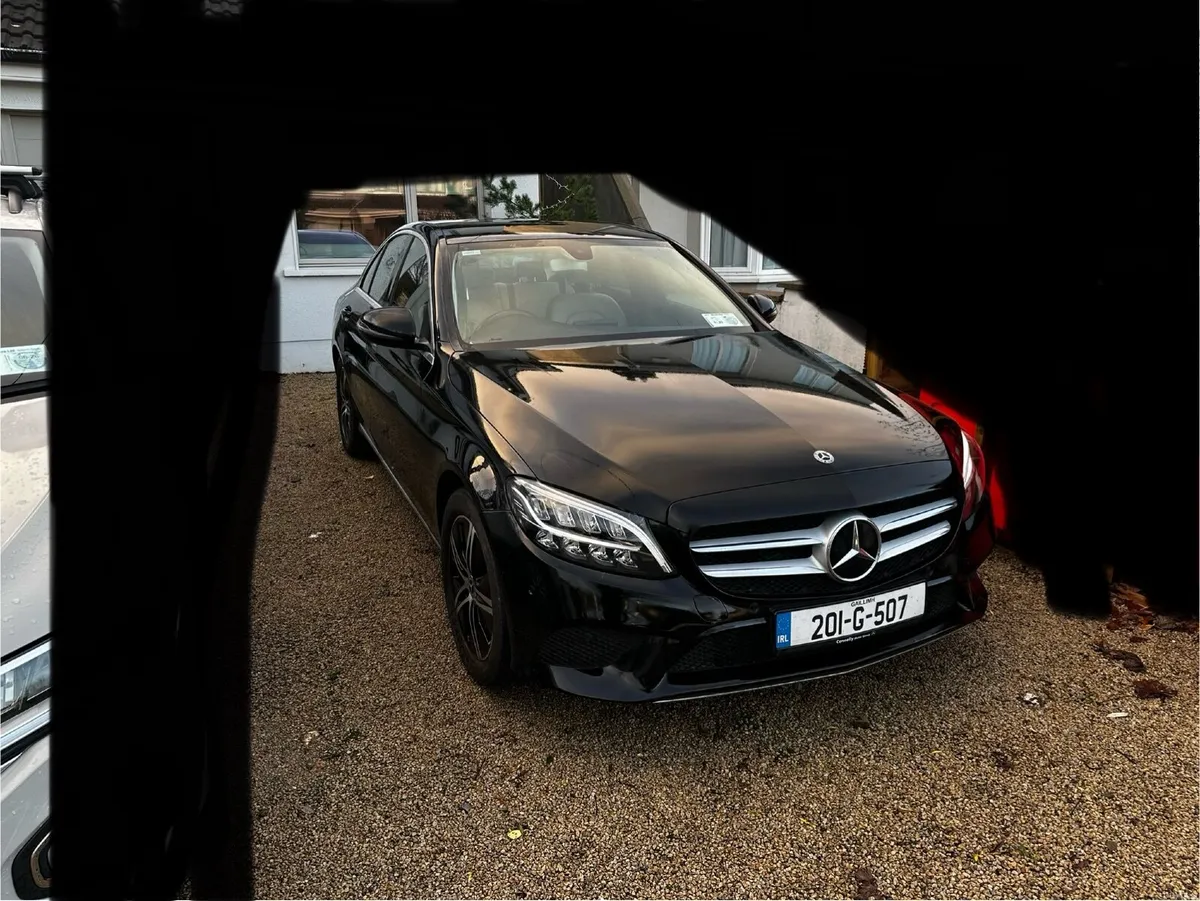 2 weeks left: Mercedes-Benz C-Class 2020 - Image 2