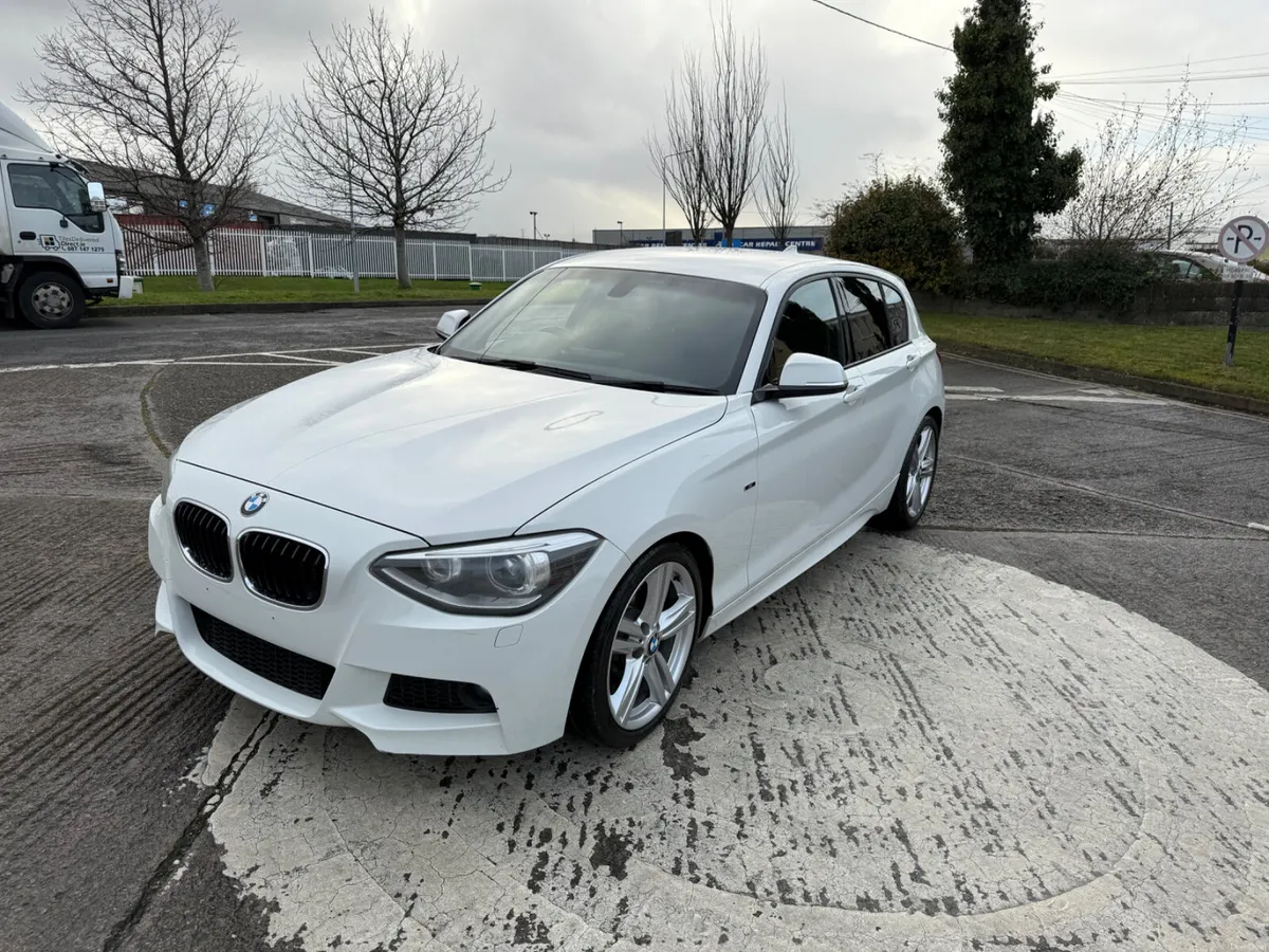 BMW 1 series 2012 Auto - Image 1