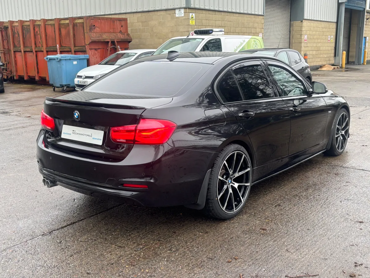 2017 BMW 320D LUXURY AUTO FULLY LOADED WITH EXTRAS - Image 4