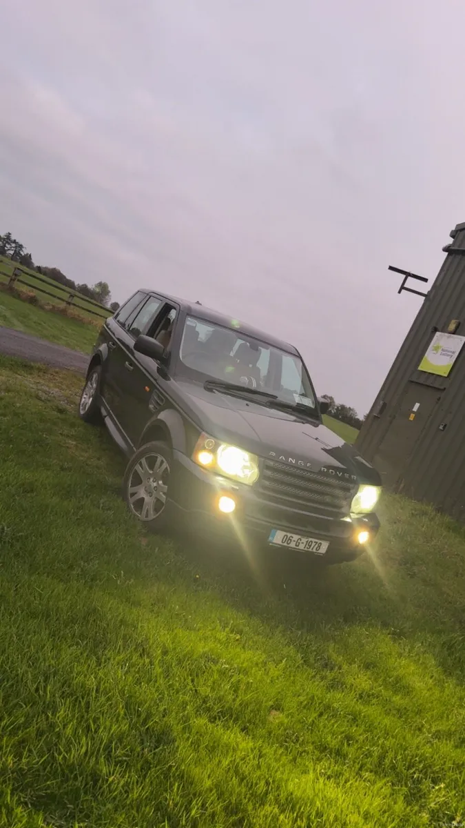 Range Rover sport - Image 1