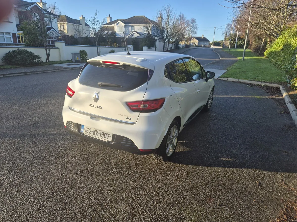 Renault Clio 1.5 Diesel 2016 - Image 3
