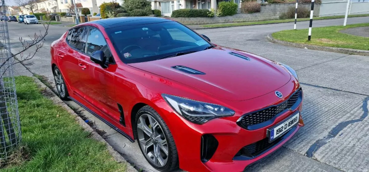 Kia Stinger - Image 1