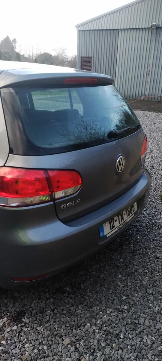 Volkswagen Golf 1.6 TDI 2012 - Image 2