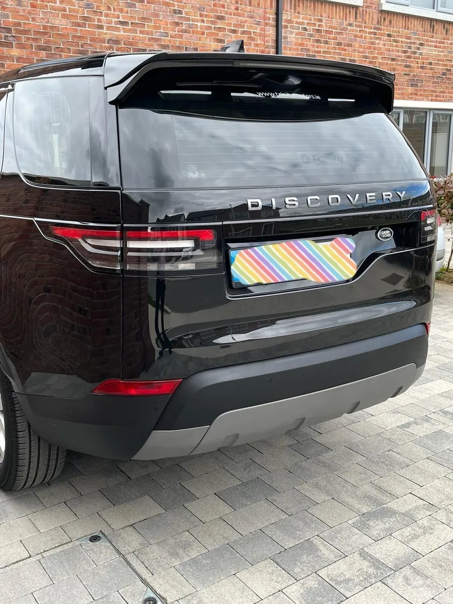 2020 Landrover Discovery - Image 3