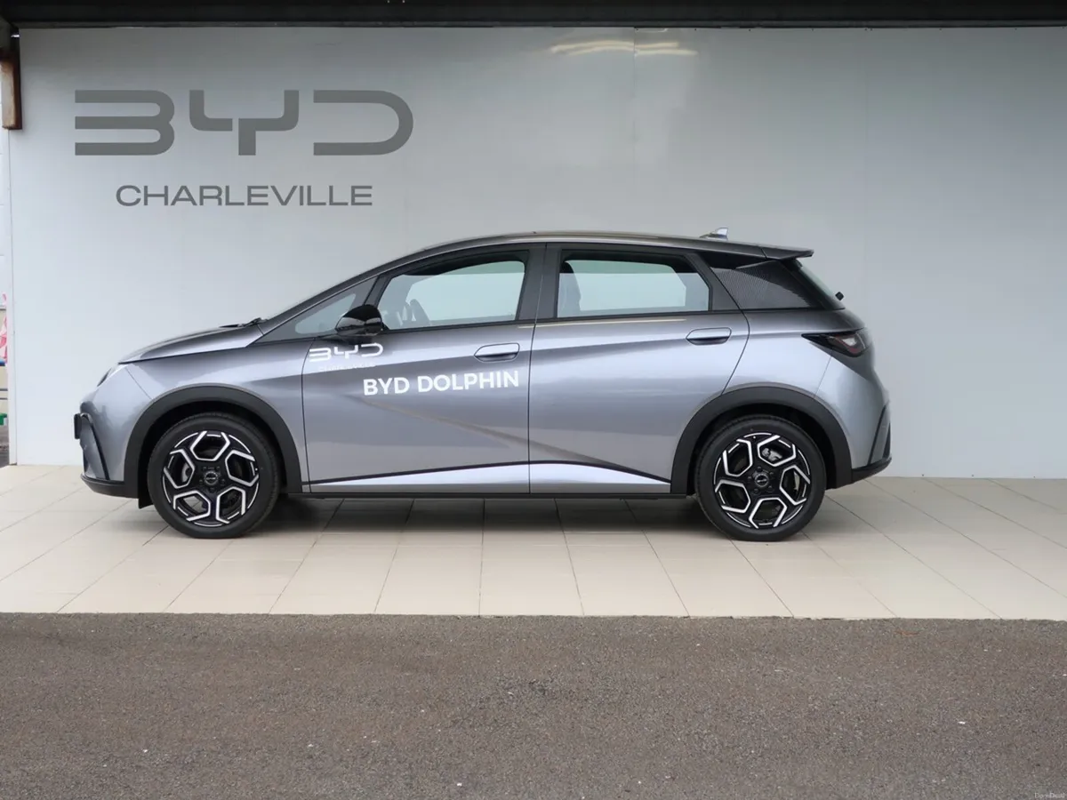 2025 BYD DOLPHIN COMFORT - Image 1