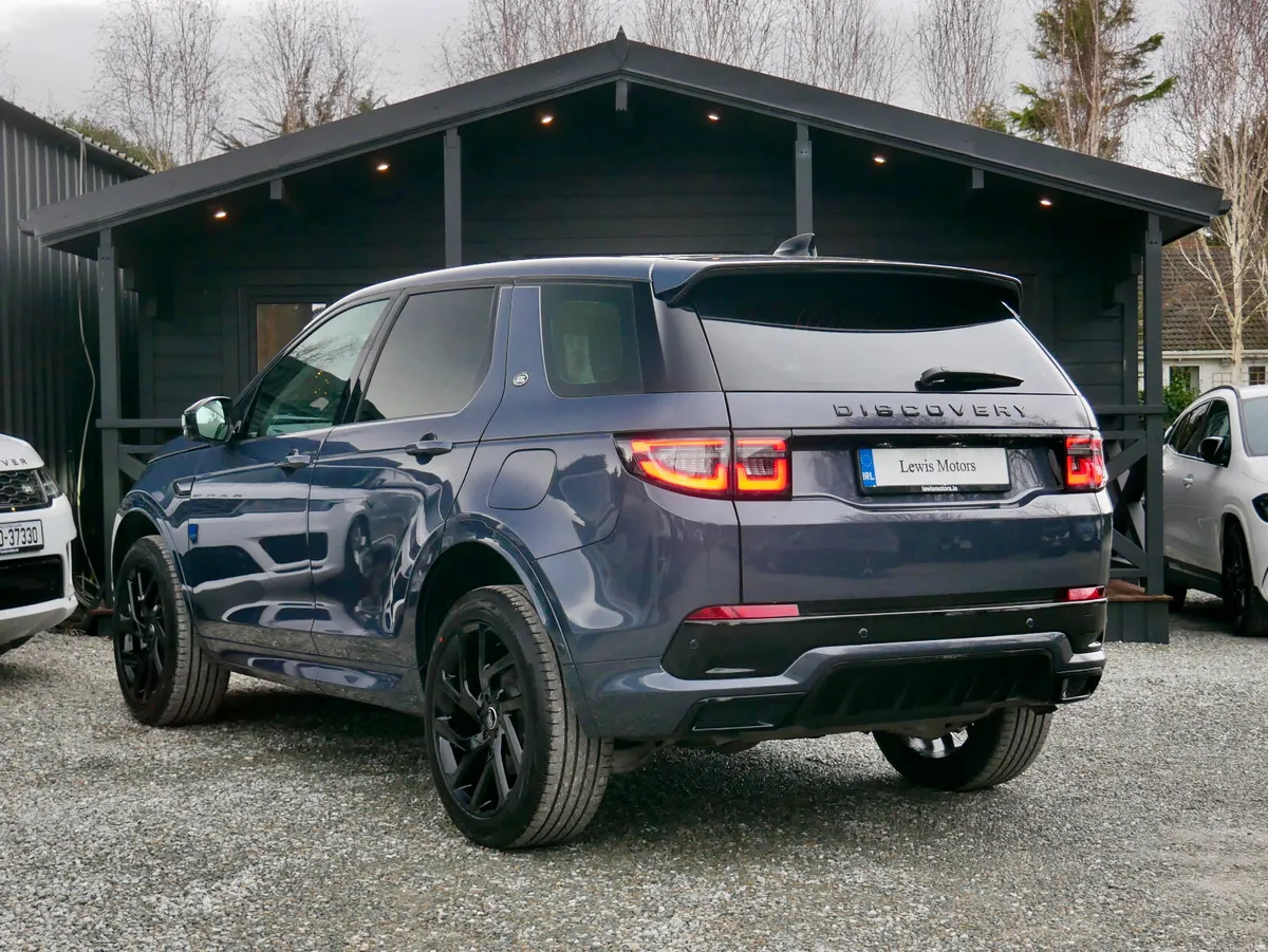 2024 Land Rover Discovery Sport P300e S - Image 4