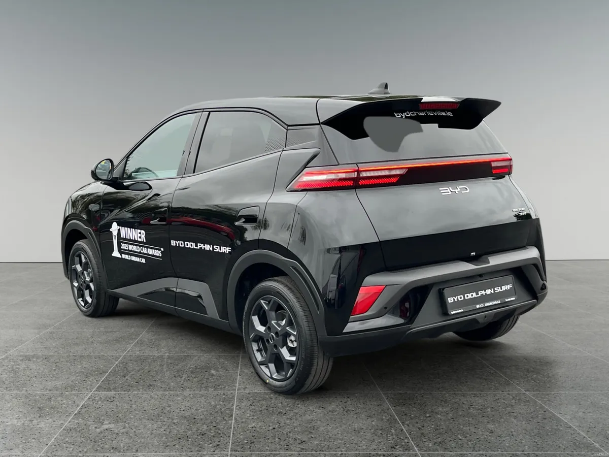2025 BYD Dolphin Surf Comfort 43kwh - Image 4