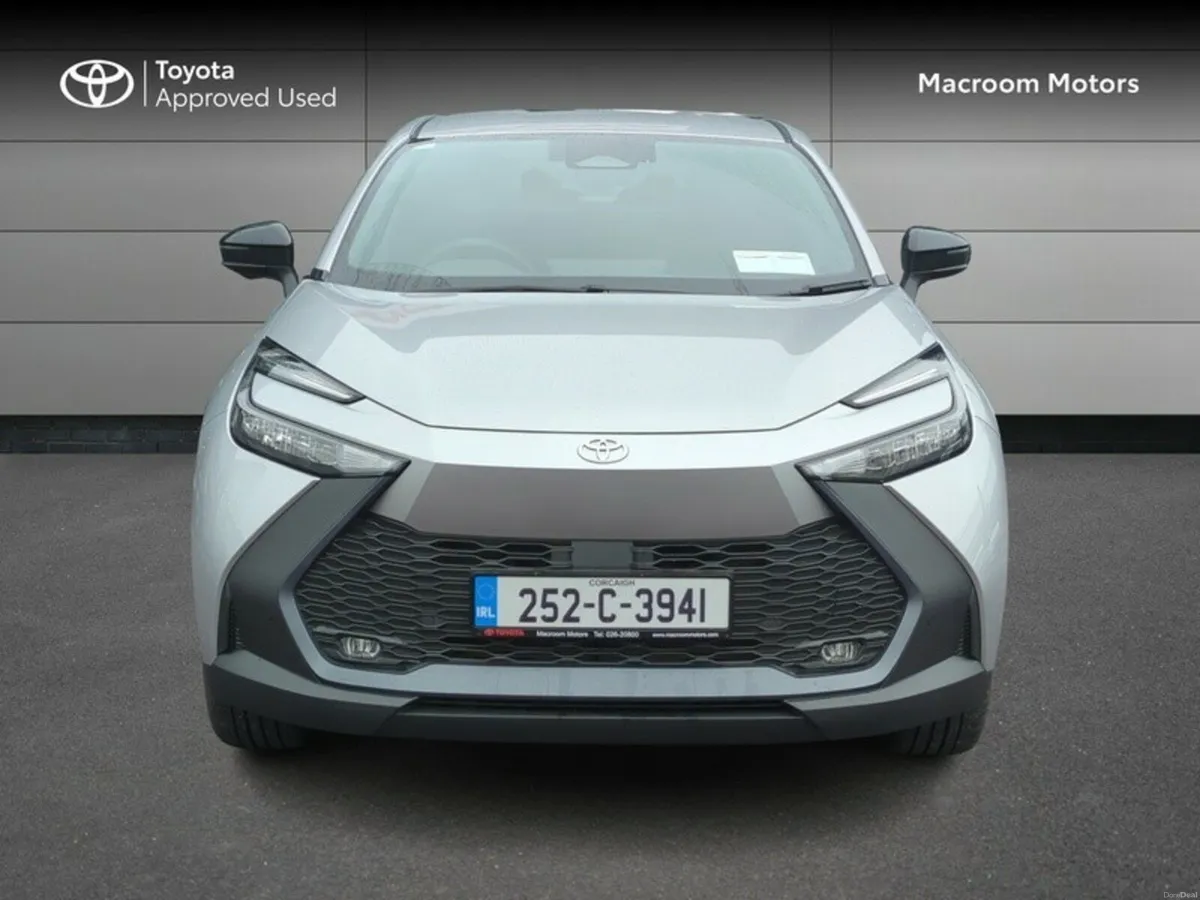 Toyota C-HR USED CAR SALE!! C-HR PHEV SPORT - Image 5