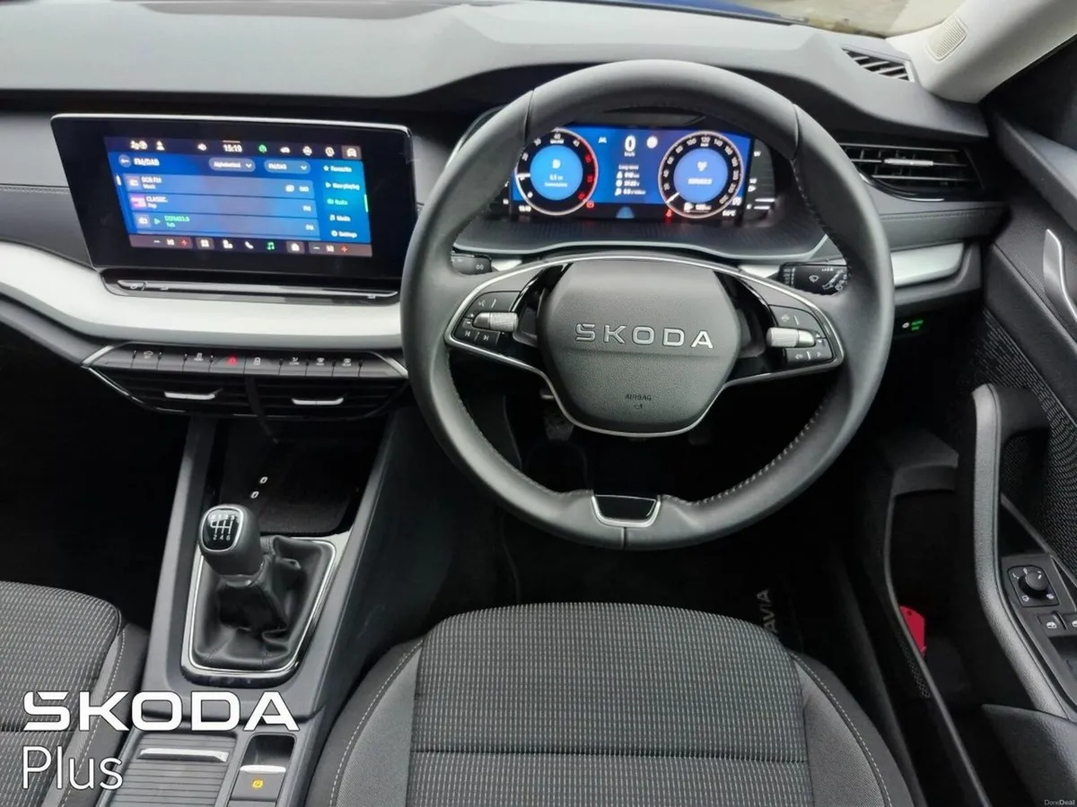 Skoda Octavia Selection 2.0TDI 115HP - Image 2