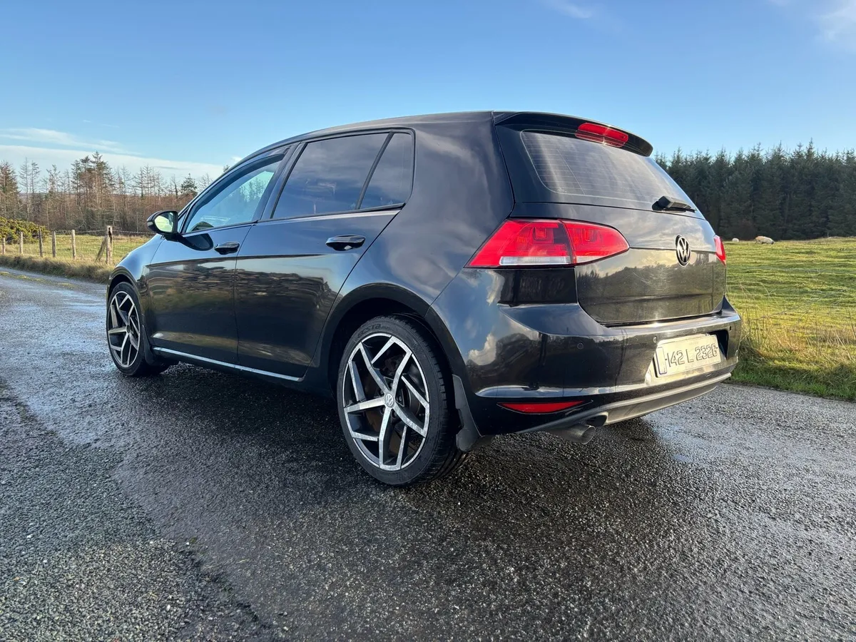 **142 VW Golf 1.6L Diesel** - Image 2