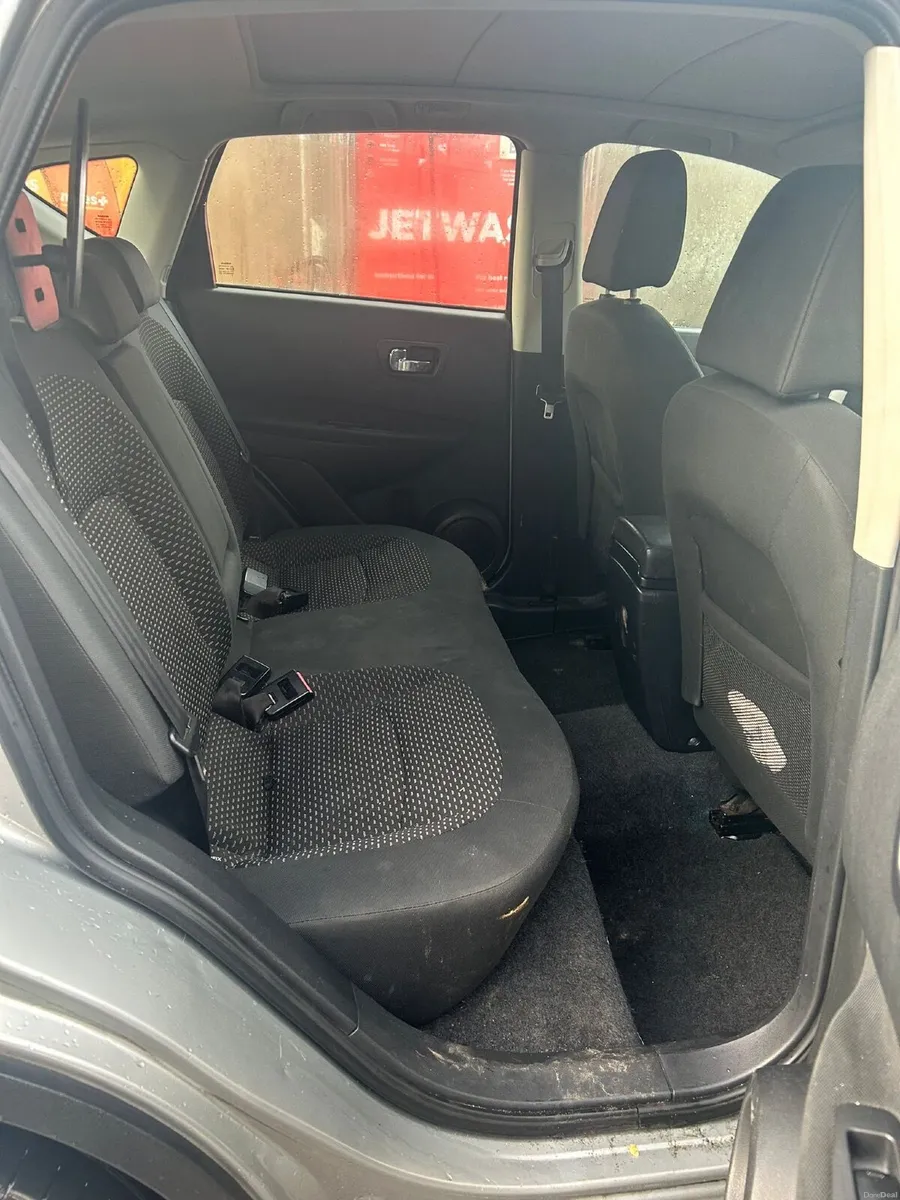 Nissan Qashqai 2010 - Image 2