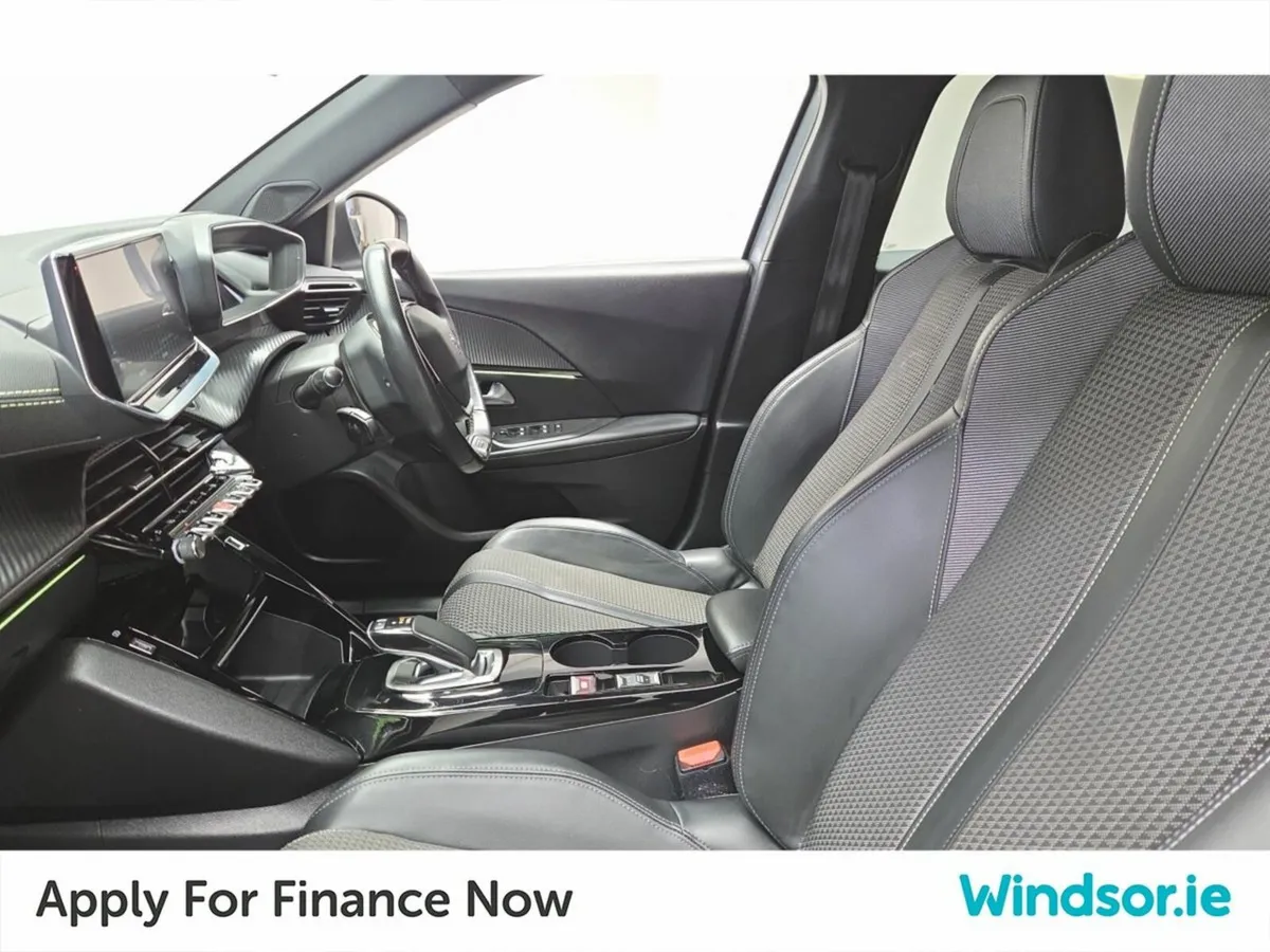 Peugeot 2008 GT 50kwh EV - Image 4