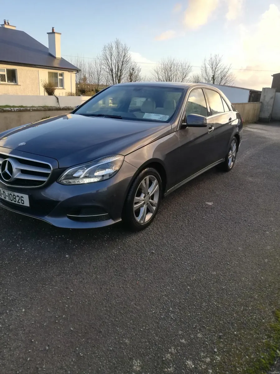 Mercedes-Benz E-Class 2015 - Image 1