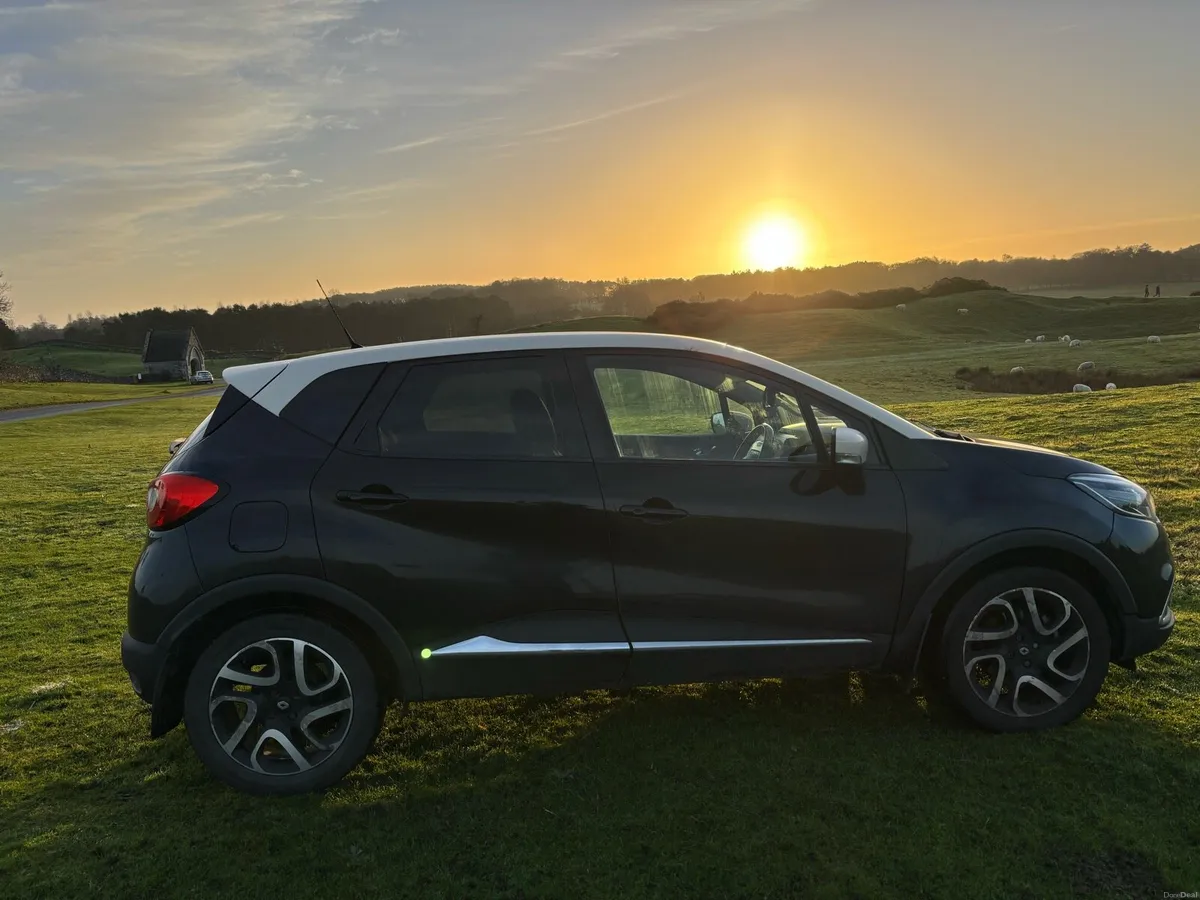 Renault Captur Intense 2014-2 - Image 1