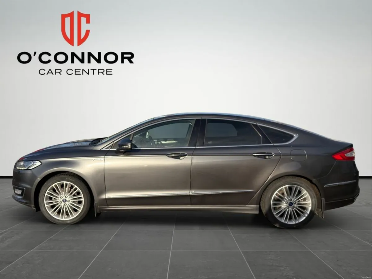 Ford Mondeo “Luxury Auto Vignale comfort without t - Image 3