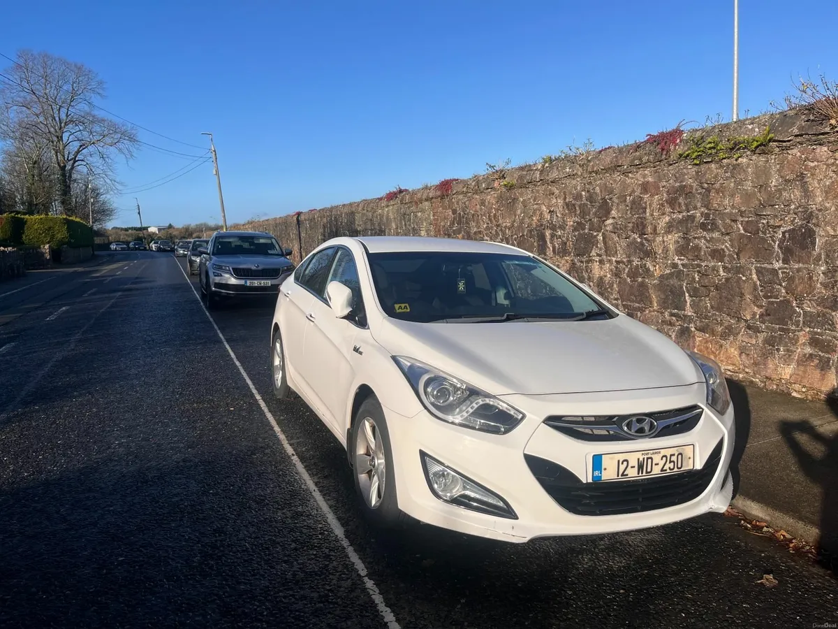 Hyundai i40 2012 - Image 1