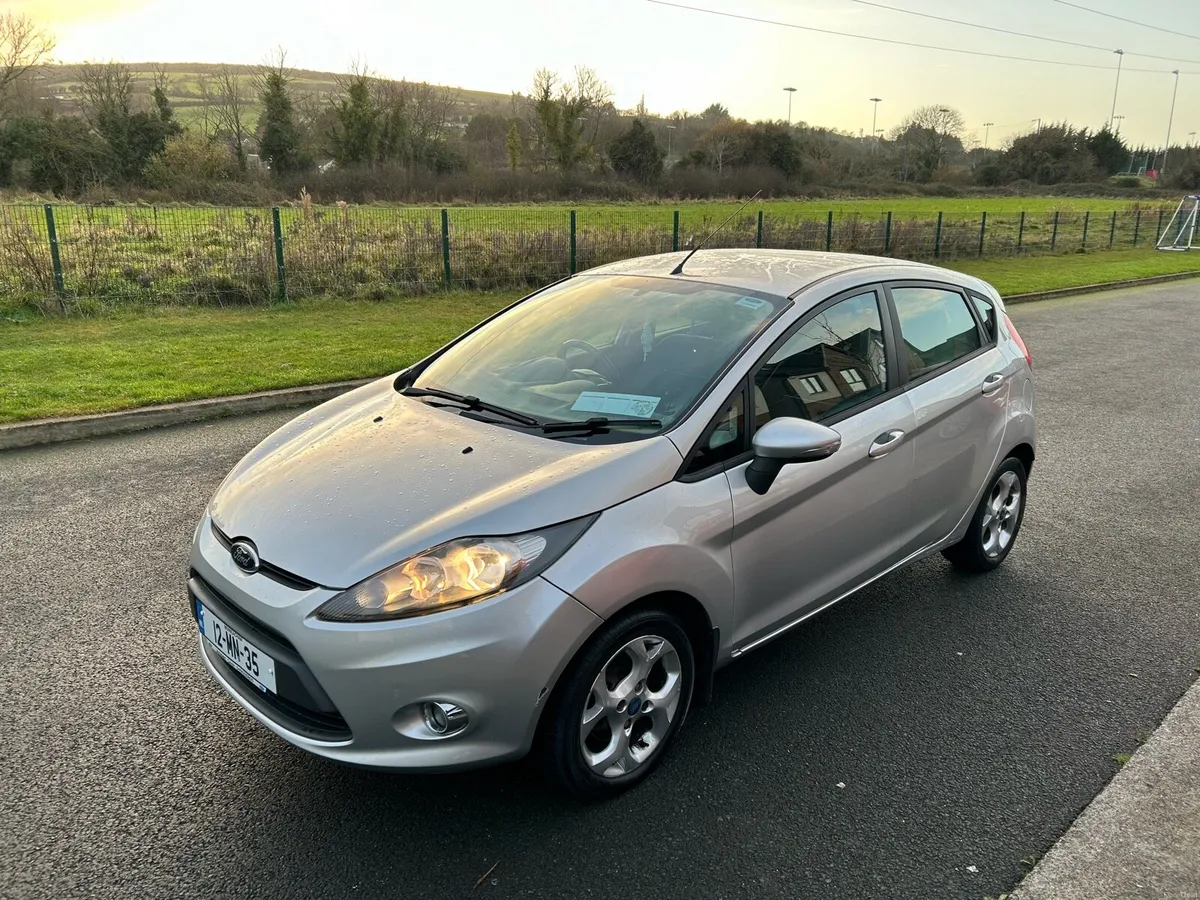 12 FORD FIESTA 1.2 €3,950 - Image 3
