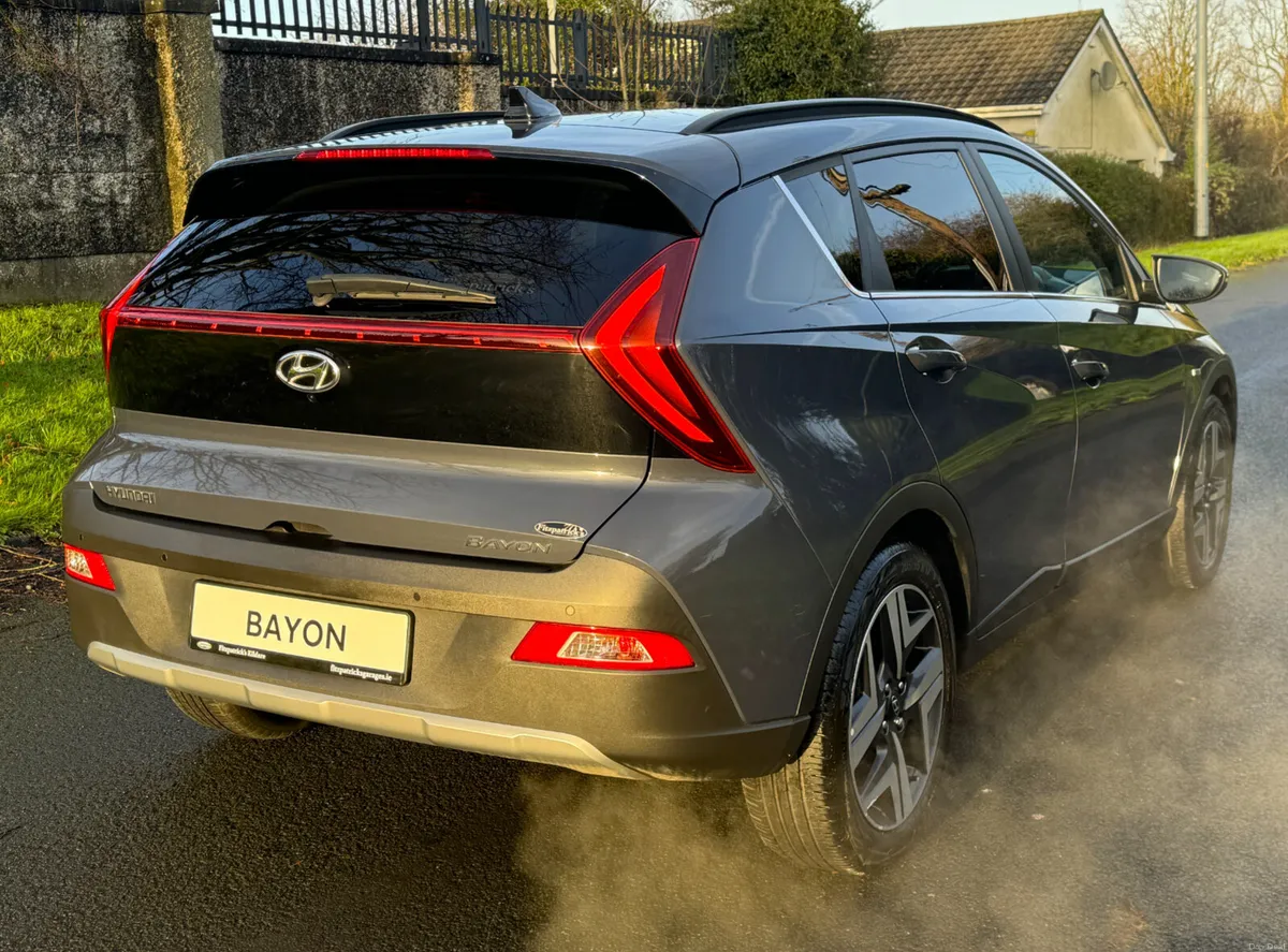 Hyundai Bayon Premium Auto - 2023 - Image 4