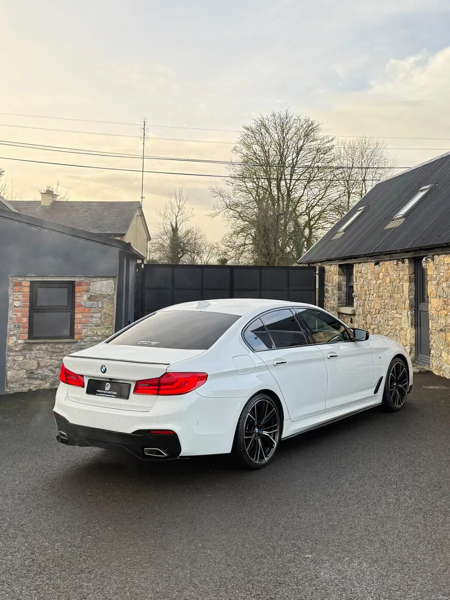 2017 BMW G30 5 SERIES AUTO M SPORT M PERFORMANCE - Image 4