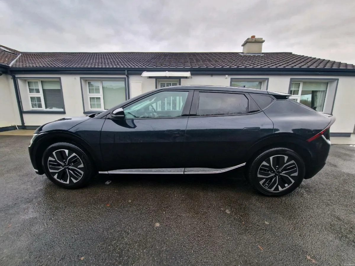 232 Kia EV6 Earth - Image 4