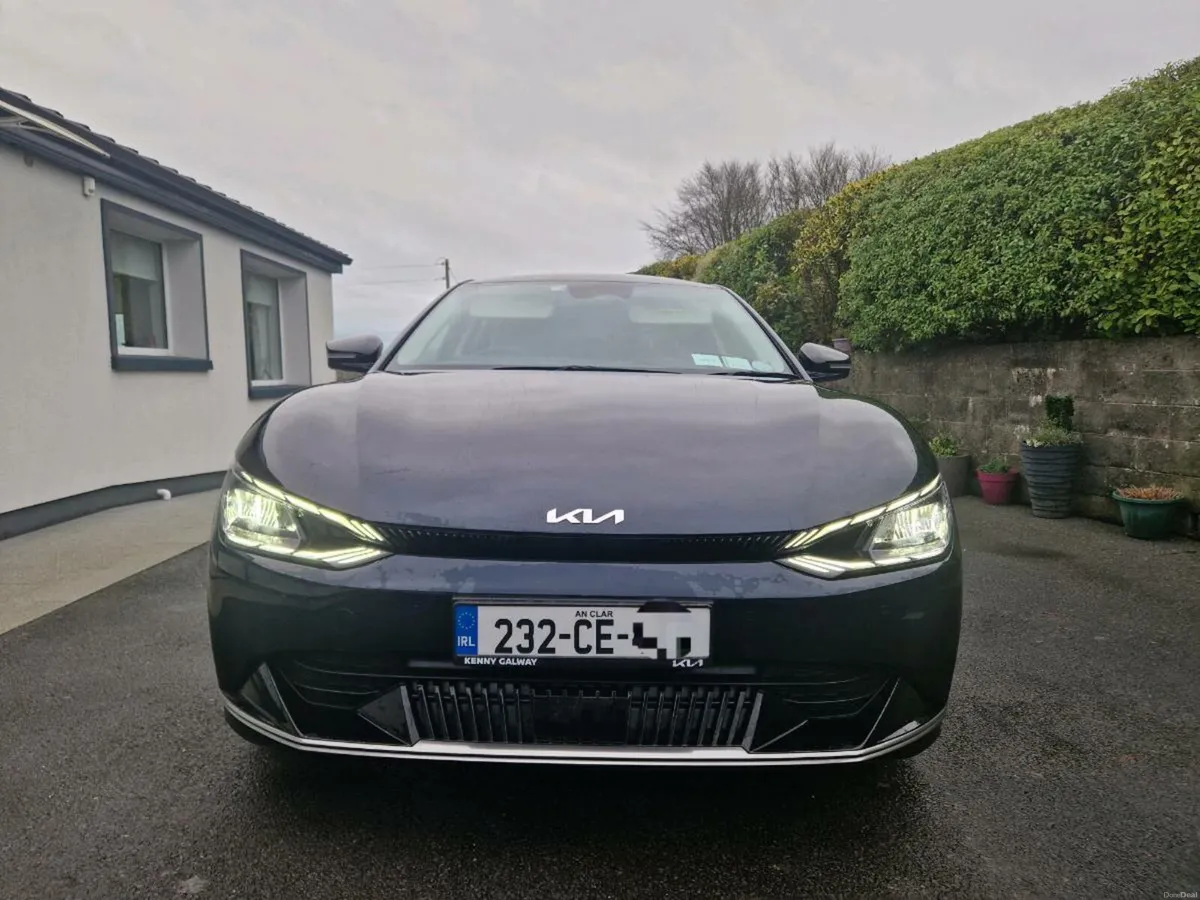 232 Kia EV6 Earth - Image 1