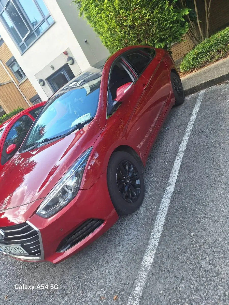 Hyundai i40 2015 - Image 2