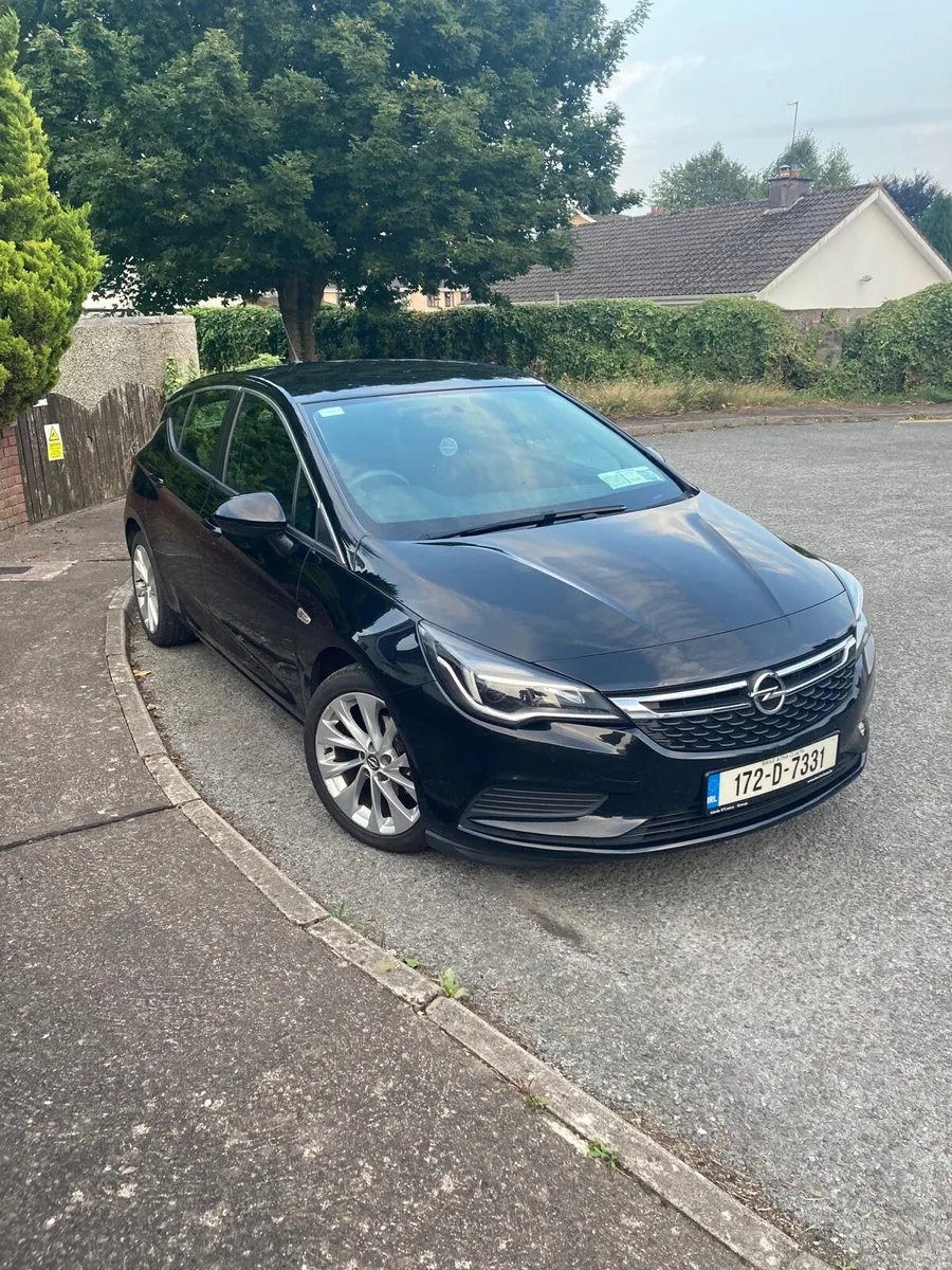 172 Opel Astra 1.6 CDTI - Image 1