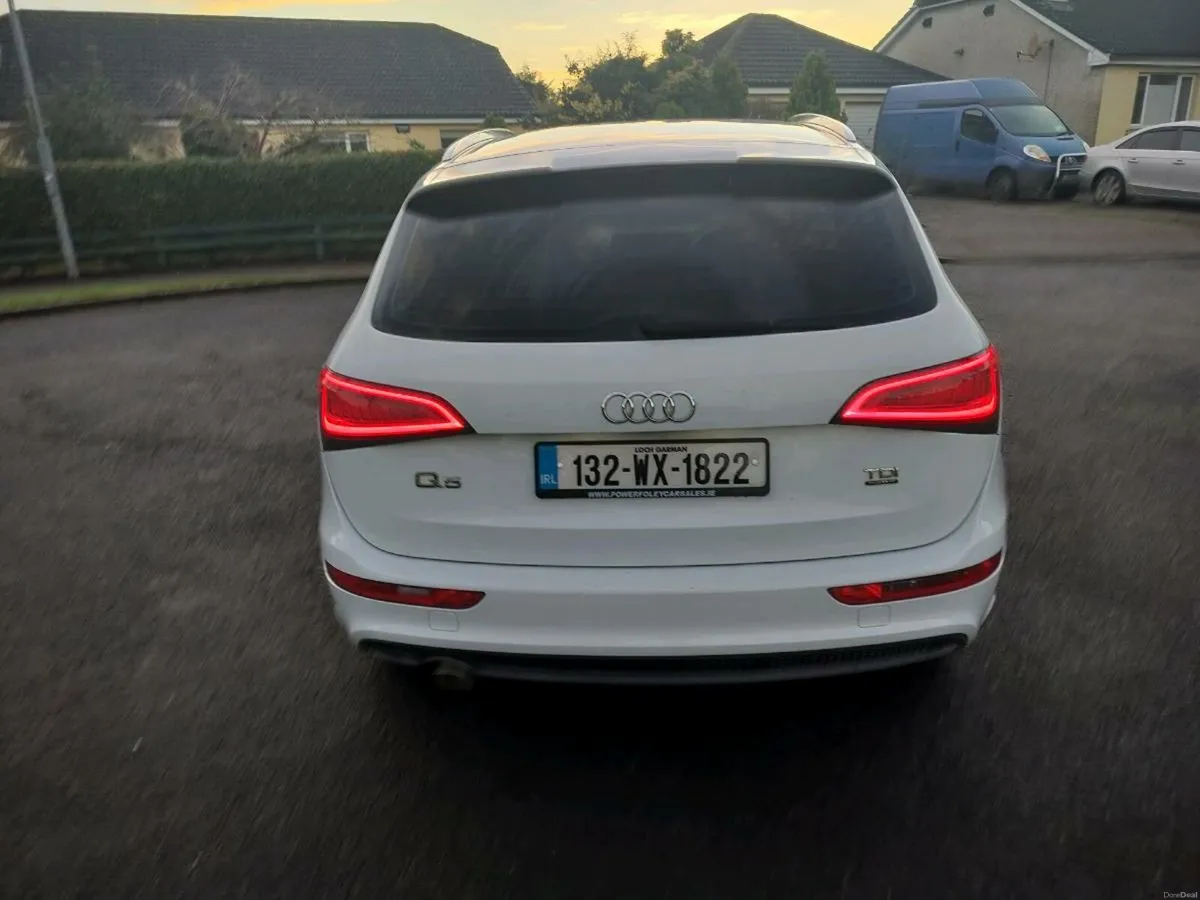 2013 AUDI Q5 S-LINE QUATTRO 177ps AUTO LOW MILES - Image 4